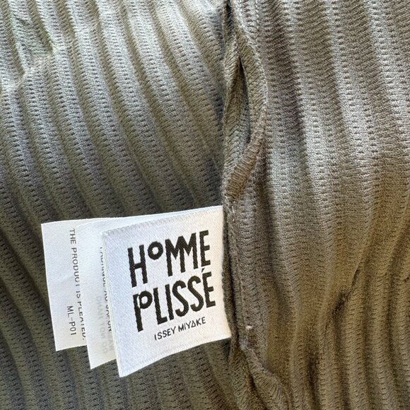 99% new Issey Miyake man jacket - Picture 7 of 10